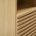 Meuble de rangement haut et étroit pour salle de bain